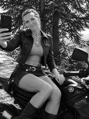 Incredibly Beautiful Female Model photo